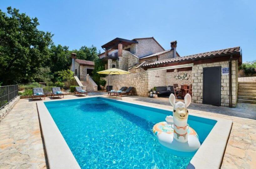 Kamena vila s bazenom, Volpija, Buje, 280 m2, prodaja